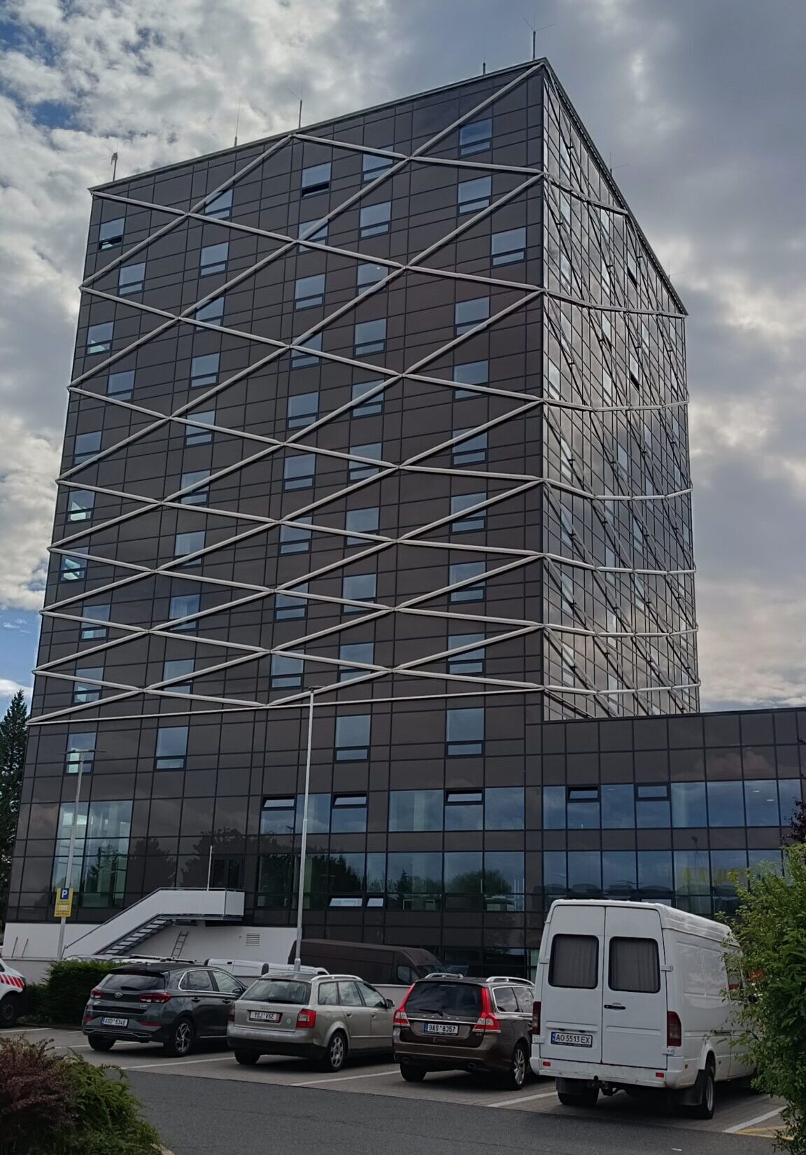 Alfa Tower Říčany – komplexní elektroinstalace